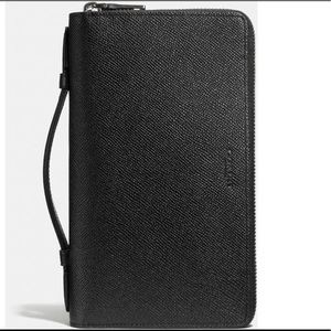 🔥Sales🔥💖 Coach Men Travel Wallet 💖Gift Idea